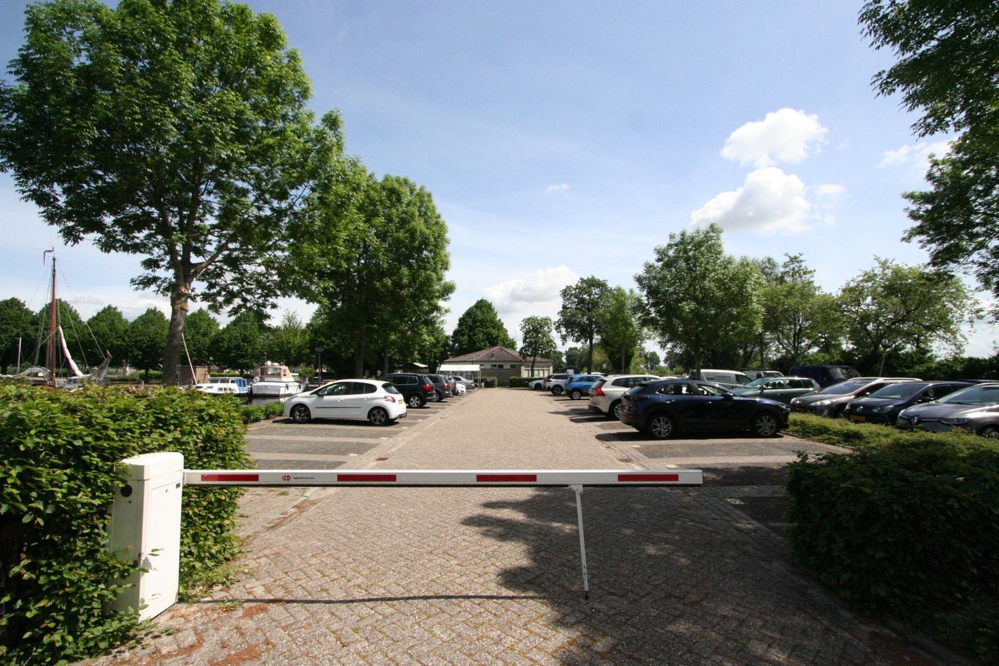 Foto 35 van Veneweg 292-108