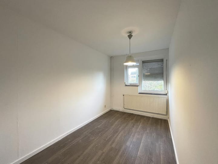 Tussenwoning te koop: Op Gen Hoes 37, Brunssum