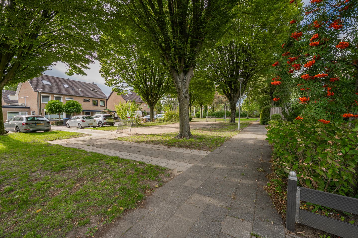 Photo 4 of Prins Willem-Alexanderplein 30