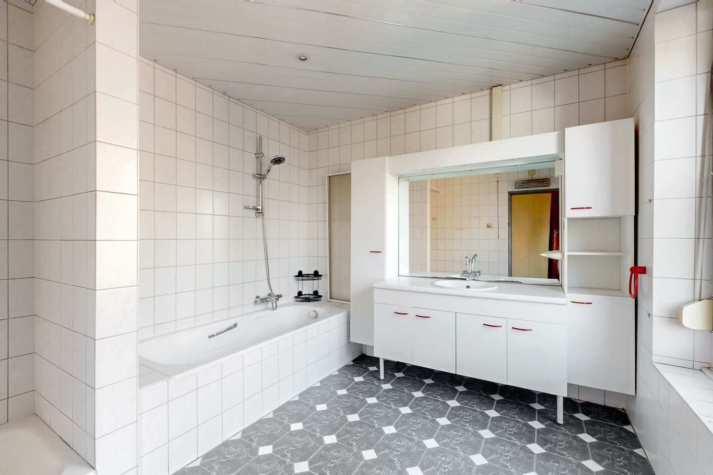 Photo 14 of Kelderstraat 27