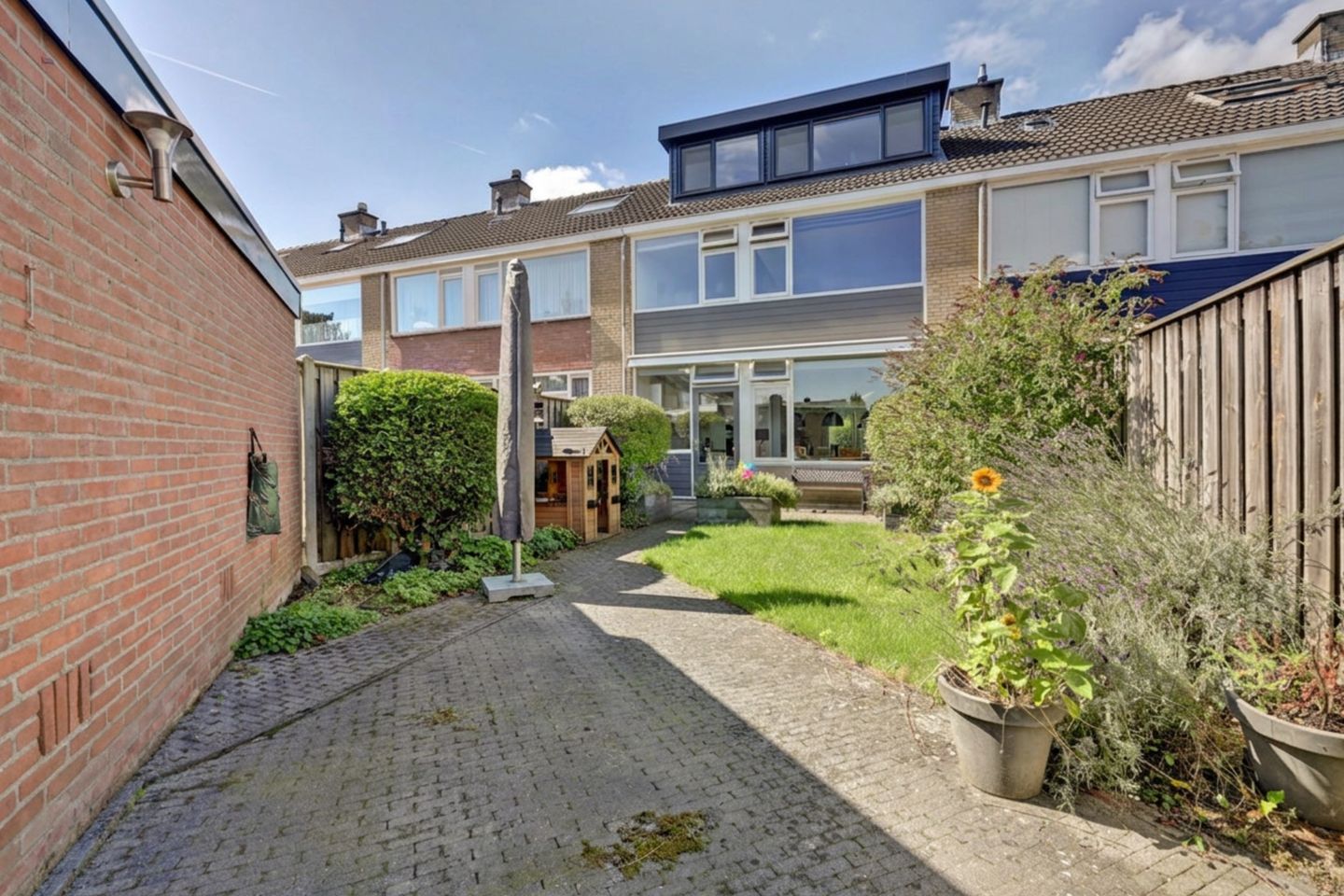 Foto 25 van Bongerd 18