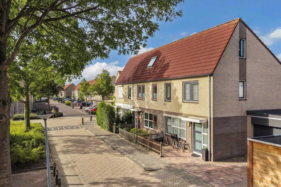 Foto 46 van Rhônestraat 10