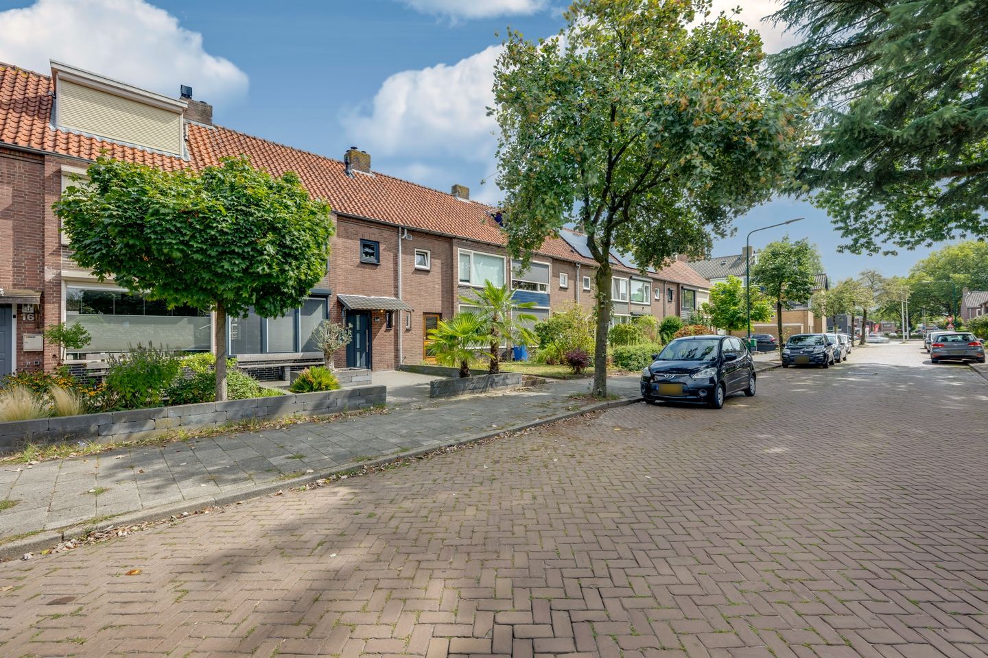 Photo 5 of Drossaardstraat 14