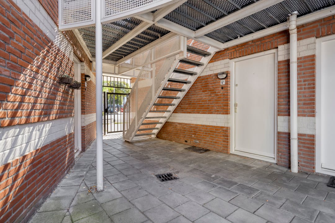 Photo 16 of Leharstraat 6-A