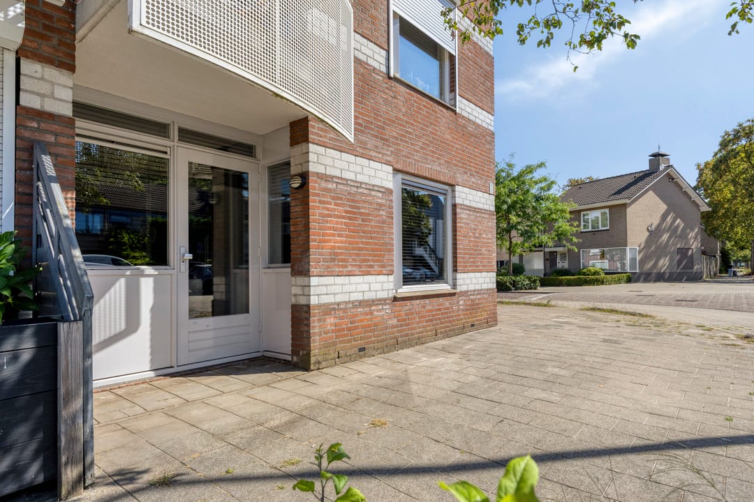 Photo 17 of Leharstraat 6-A