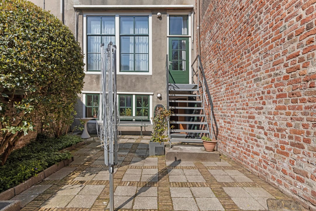Photo 2 of Hoogstraat 18