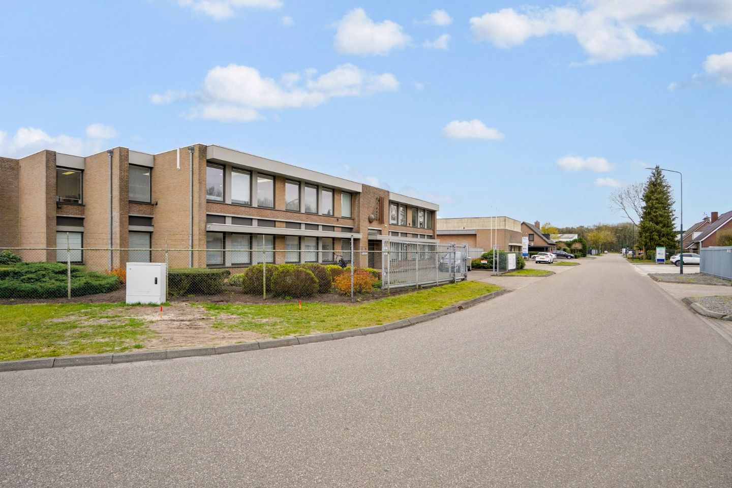 View photo 4 of Industriepark 15