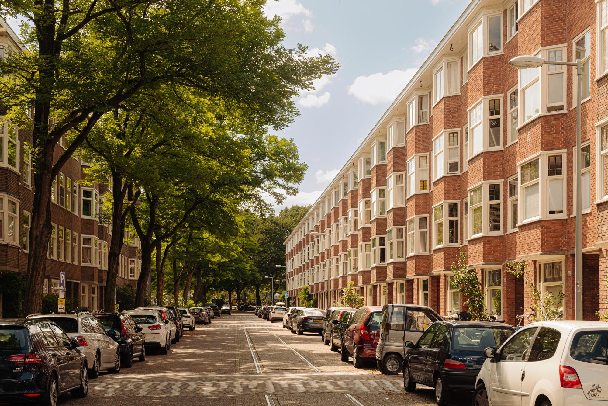 Photo 36 of Hunzestraat 100-H
