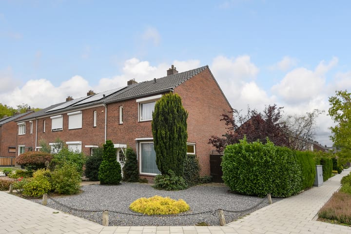 Hoekwoning te koop: Christinelaan 23, Weert