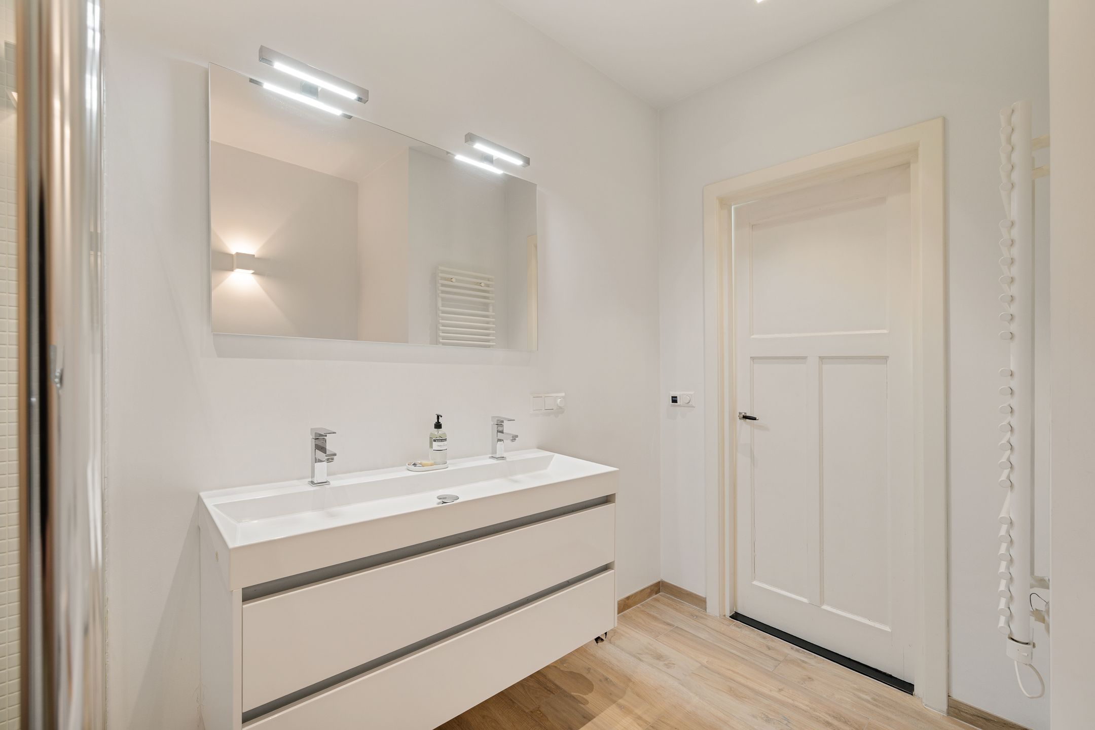 Photo 30 of Obrechtstraat 17-BS