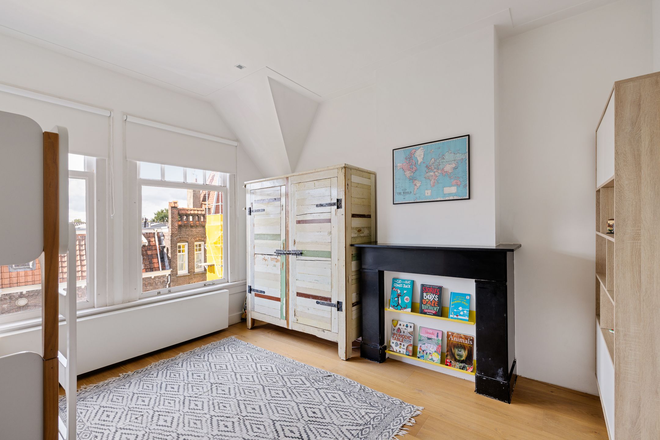 Photo 27 of Obrechtstraat 17-BS