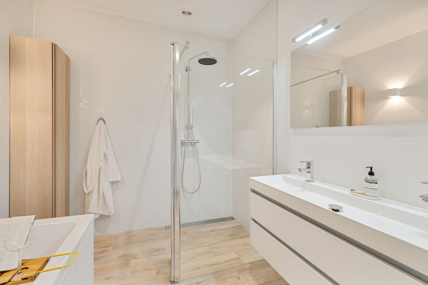 Photo 29 of Obrechtstraat 17-BS