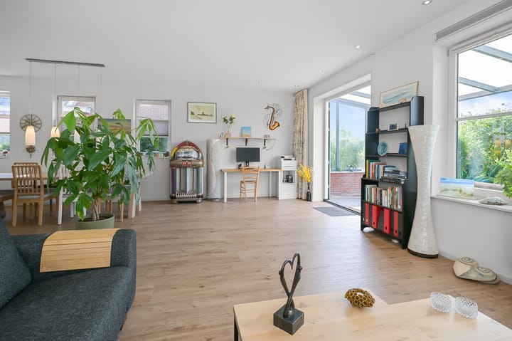 Vrijstaande woning te koop: Kralingen 73, Assendelft