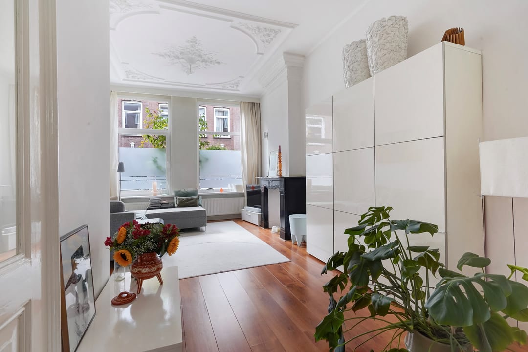Photo 2 of Van Kinsbergenstraat 73