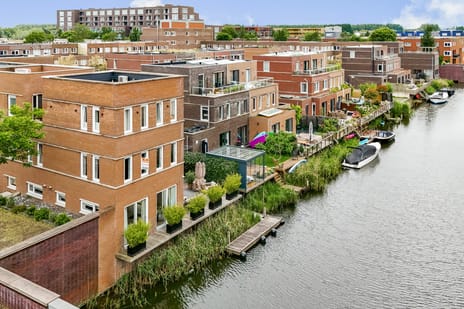 Eva Besnyöstraat thumbnail