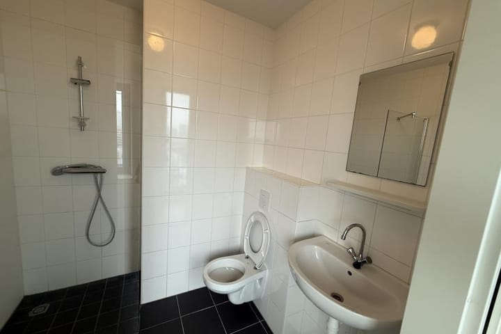Studio te huur: Elizabeth Cady Stantonplein 519, Amsterdam