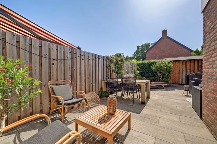Tussenwoning te koop: Bazuinlaan 23, Nieuwegein