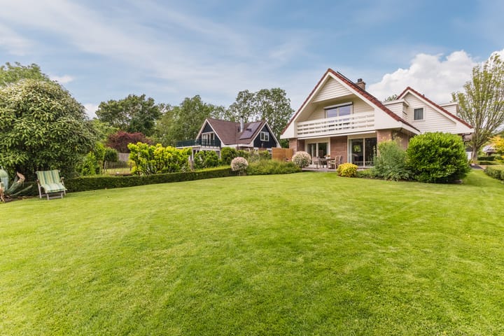 Vrijstaande woning te koop: Lijster 10, Zuid-Scharwoude