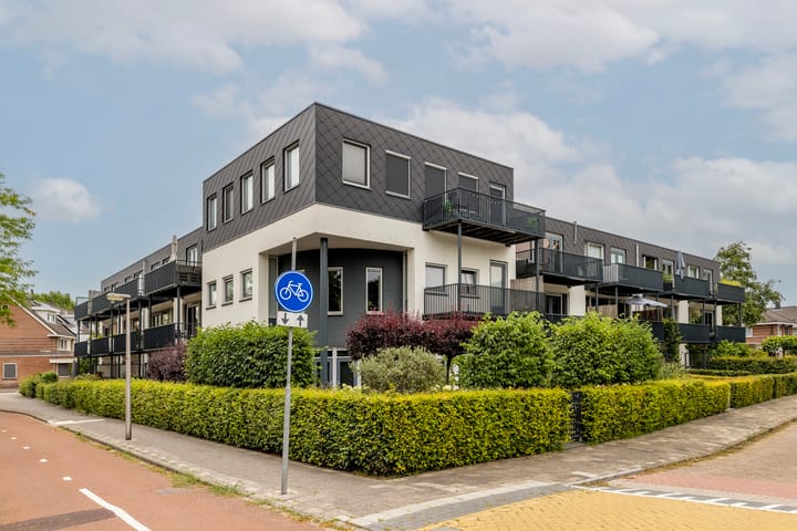 Foto 2 van Van Ravesteyndreef 111