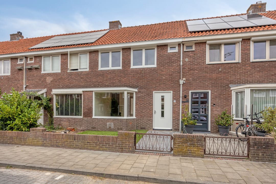Photo 1 of Ganzebloemstraat 13