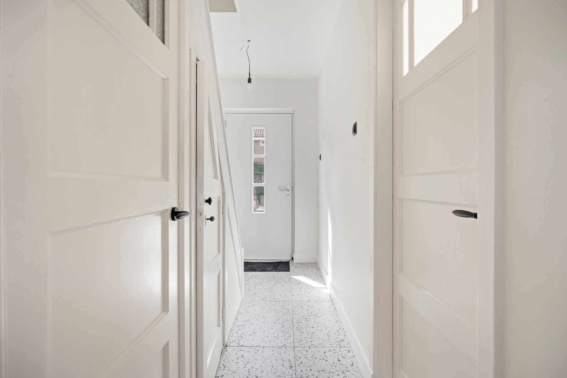 Photo 6 of Ganzebloemstraat 13