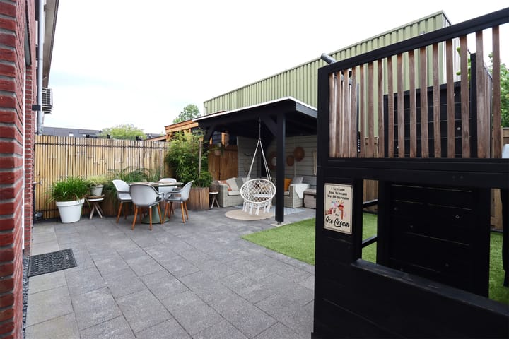 Hoekwoning te koop: Marterstraat 10, Groesbeek