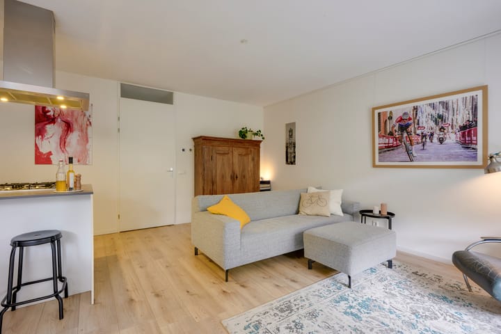 Tussenwoning te koop: Oldenburgerhof 6, Utrecht