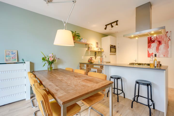 Tussenwoning te koop: Oldenburgerhof 6, Utrecht