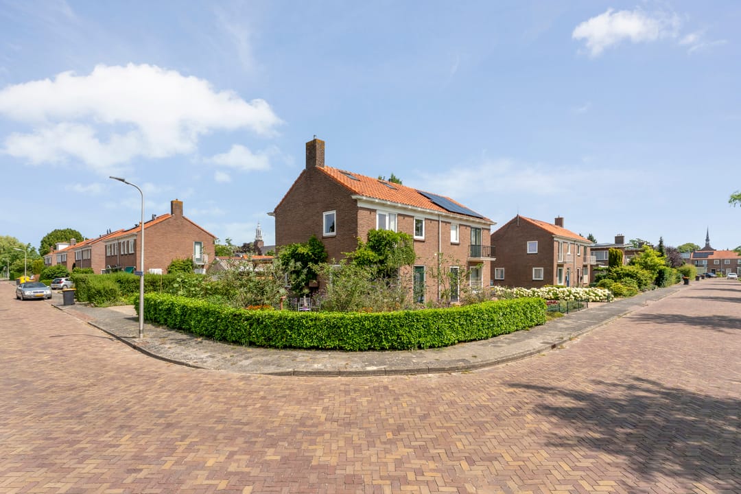 Foto 11 van De Genestetlaan 12