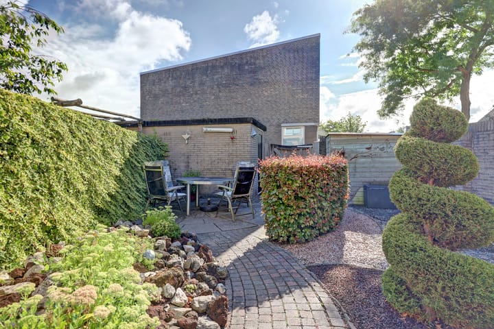 Photo 3 of Bizetstraat 59