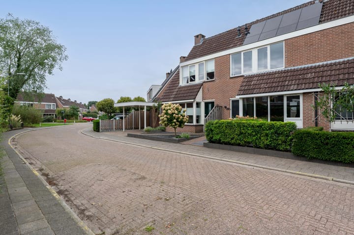 Foto 4 van Korenbloemstraat 20