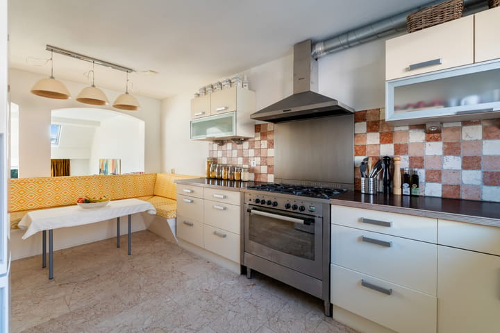 Tussenwoning te koop: Lissenvaart 138, Zoetermeer