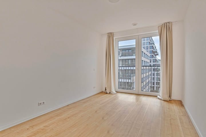 Appartement te huur: Nida Senffstraat 149, Amsterdam
