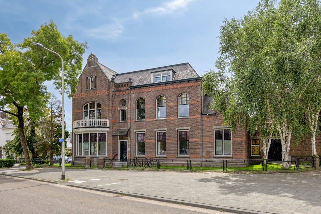 Photo 28 of Hoefstraat 201-01