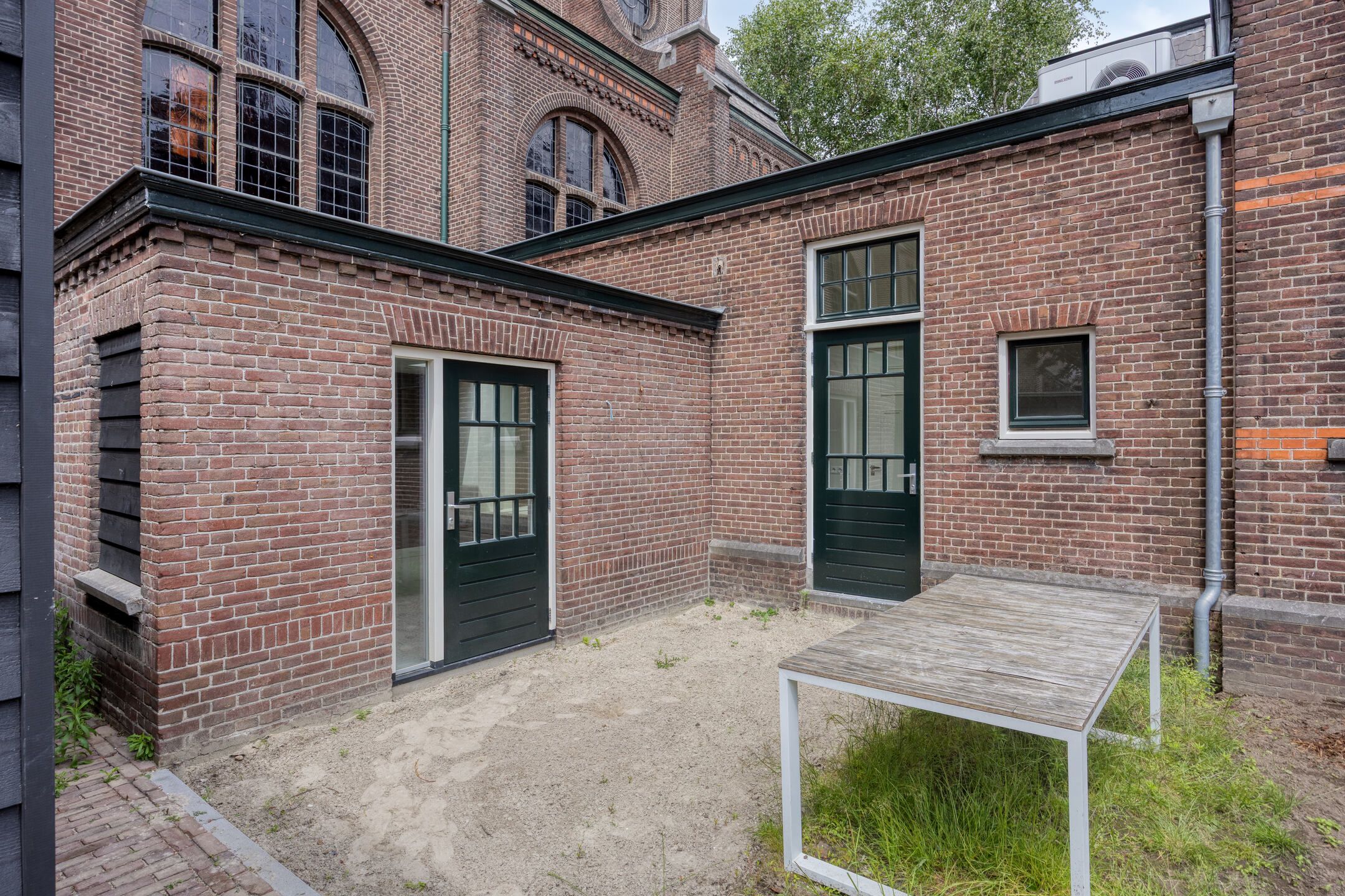 Photo 18 of Hoefstraat 201-01