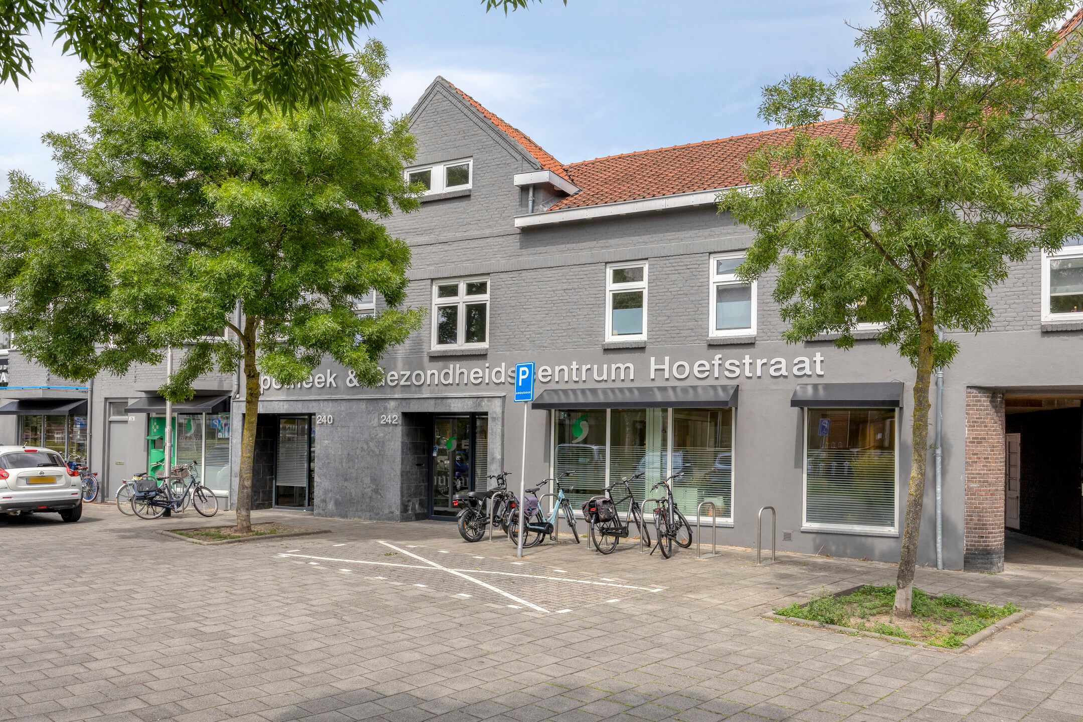 Photo 27 of Hoefstraat 201-04