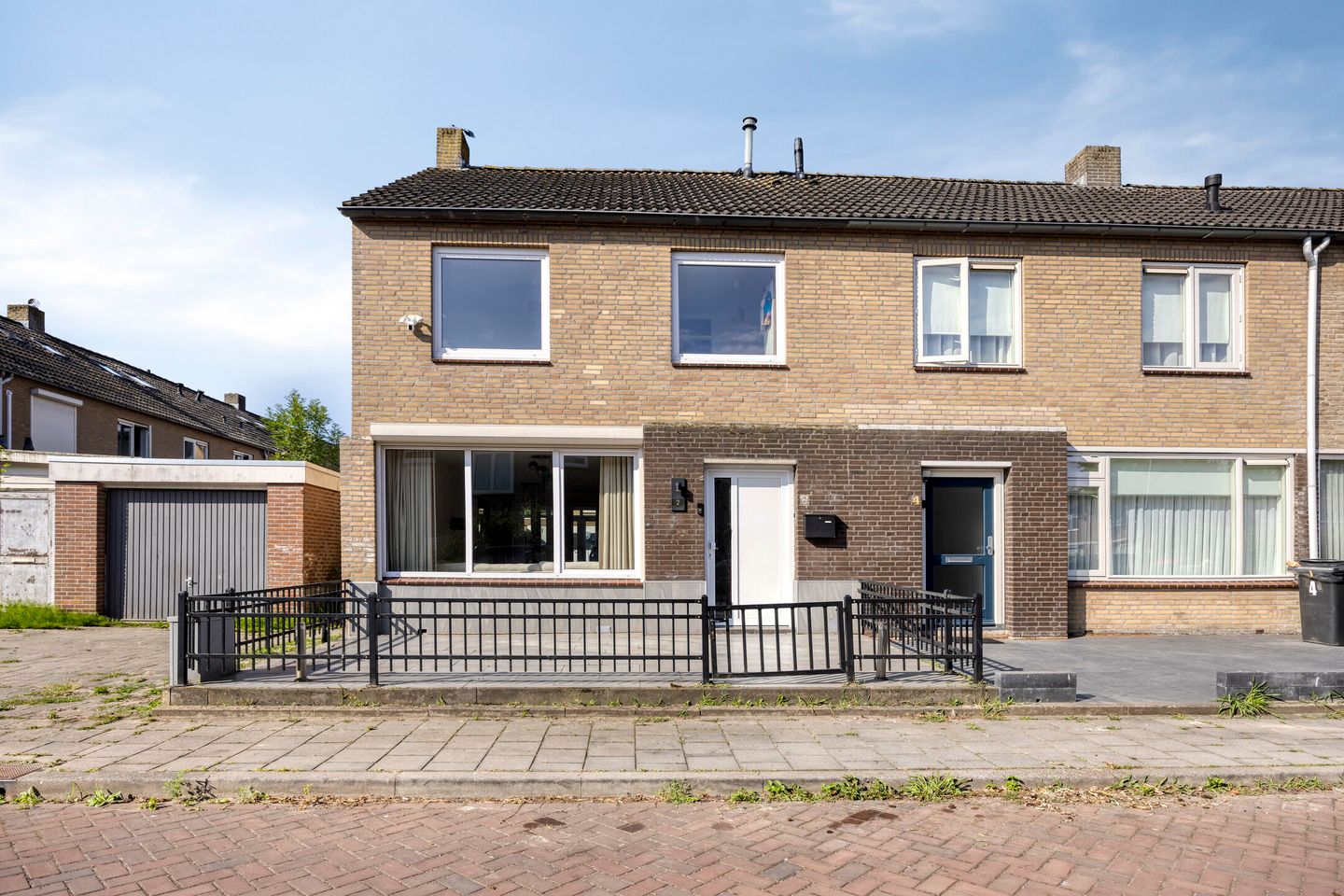 Foto 1 van Aert van Nesstraat 2