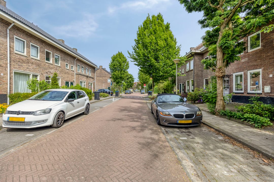 Foto 41 van Pioenroosstraat 63