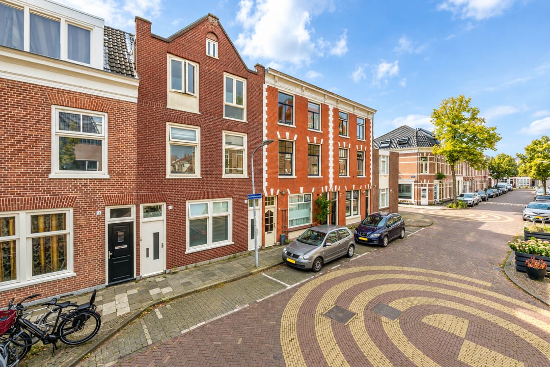 Photo 1 of Linschotenstraat 14-RD