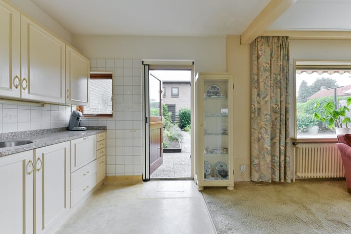 Hoekwoning te koop: Lijsterbeslaan 27, Loosdrecht