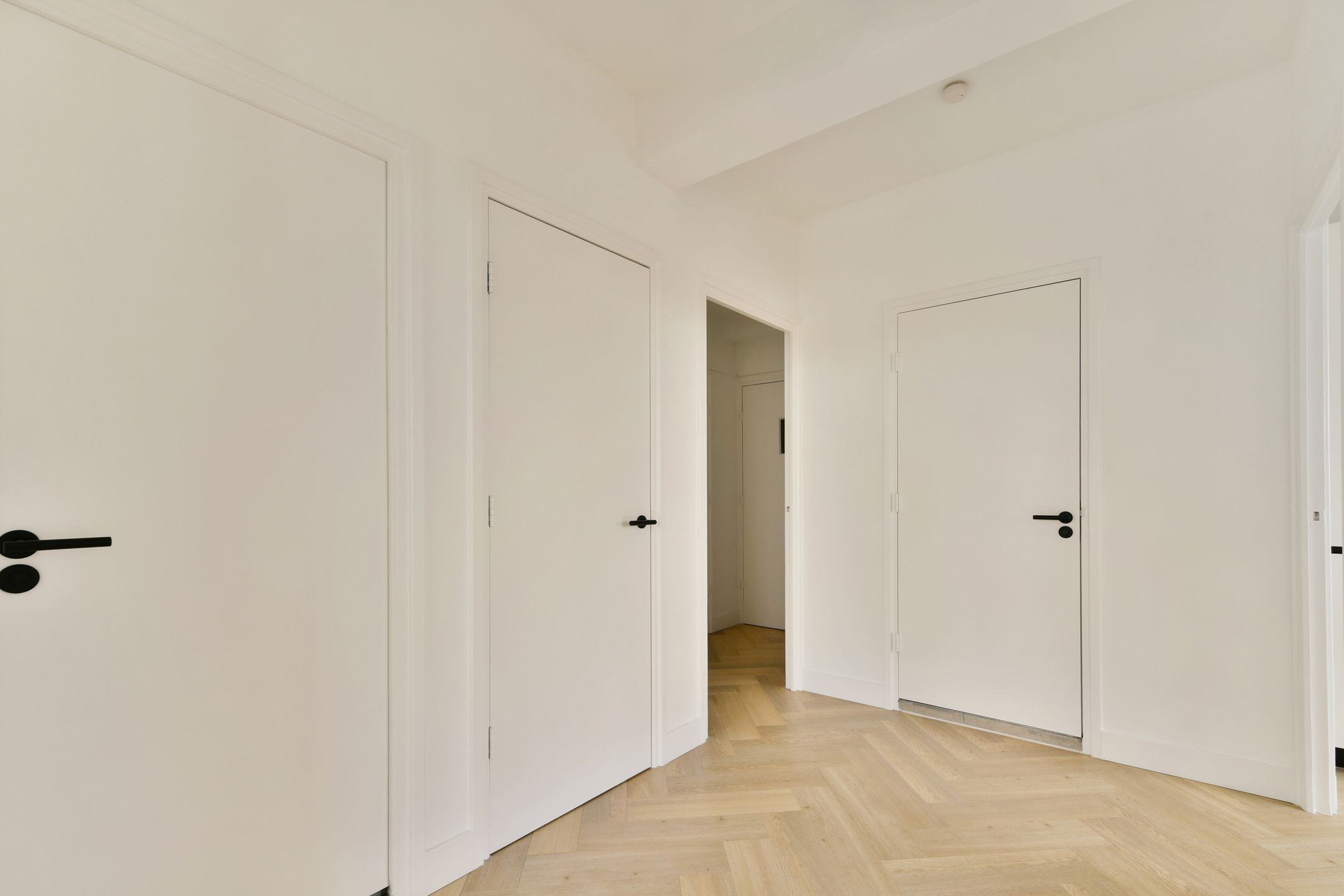 Photo 12 of Van Boshuizenstraat 301