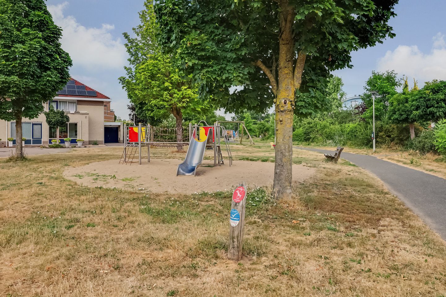 Photo 35 of Henri Lafontainehof 13