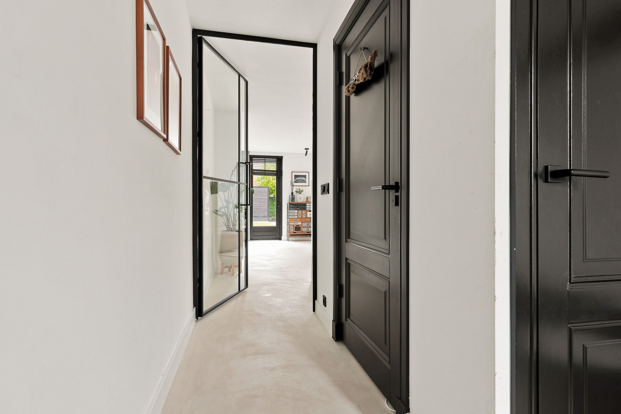 Photo 18 of C.J. Blaauwstraat 32