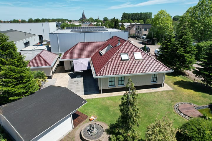 Foto 3 van Leerlooierij 9