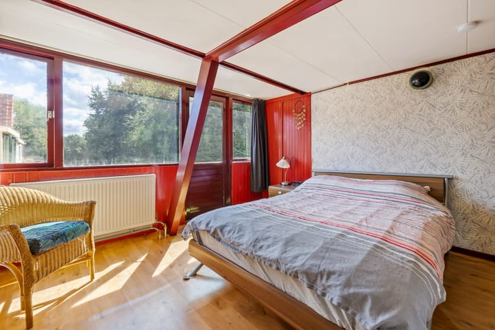 Tussenwoning te koop: Wilhelminastraat 3, Weesp