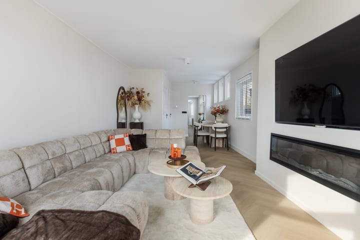 Appartement te koop: Markt 11A, Maassluis
