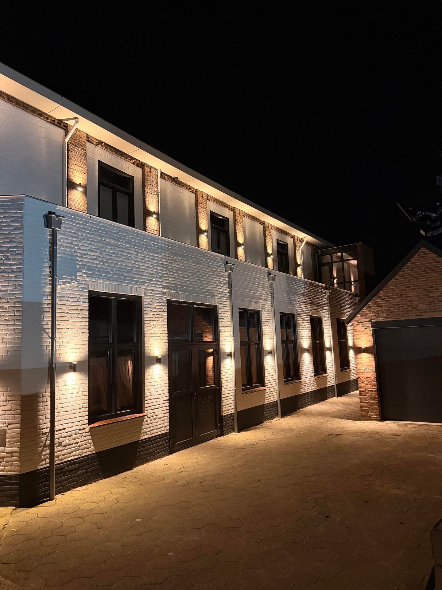View photo 2 of Kerkstraat 30-a