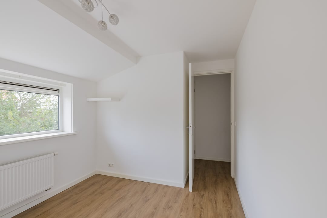 Photo 32 of Westerwijkstraat 8