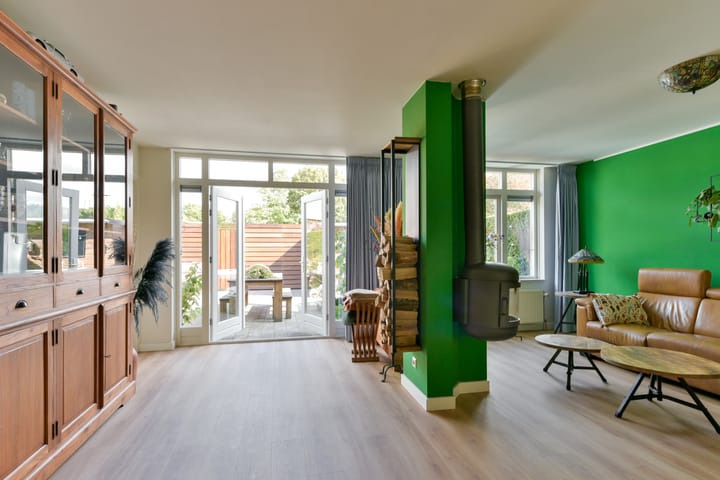Tussenwoning te koop: Singel 23, Odijk