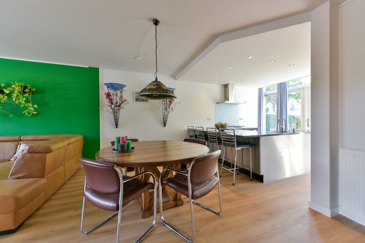 Tussenwoning te koop: Singel 23, Odijk